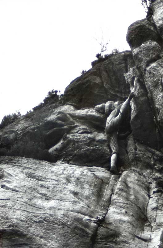 Gordon Thompson soloing the 1st ascent.